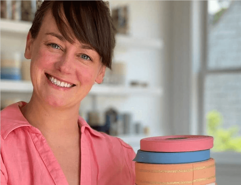 Marketing executive Anna built a boutique gift-wrapping business, but didn’t grow it alone 